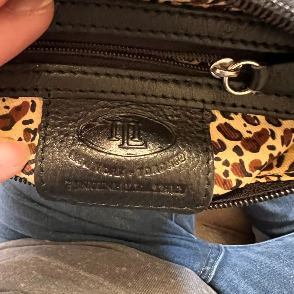 Genuine Leather small black crossbody - Picture 2 of 4